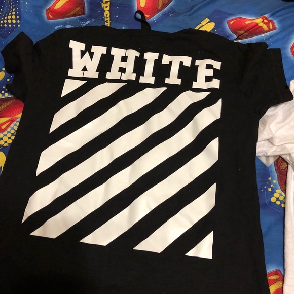 2 Off-White t shirts size medium - Picture 2 of 4